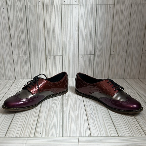Dr Martens Women’s Polina Patent Leather Wingtip Red/Purple Lace Up Oxford Sz 6 - Picture 3 of 9